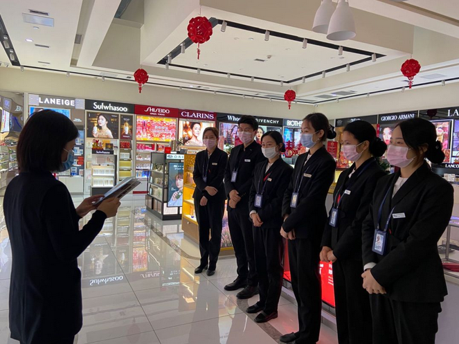 【中國免稅人在行動(dòng)·一線直擊篇】之十七： 向難而行，戰(zhàn)“疫”到底，成都中免眾志成城抗疫情